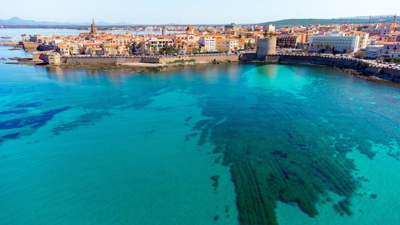 Poma De Casa - Carrer De Pa I Algua Apartment Alghero Bagian luar foto