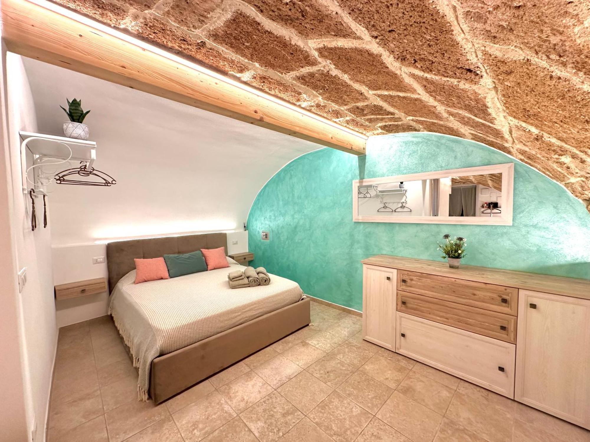 Poma De Casa - Carrer De Pa I Algua Apartment Alghero Bagian luar foto